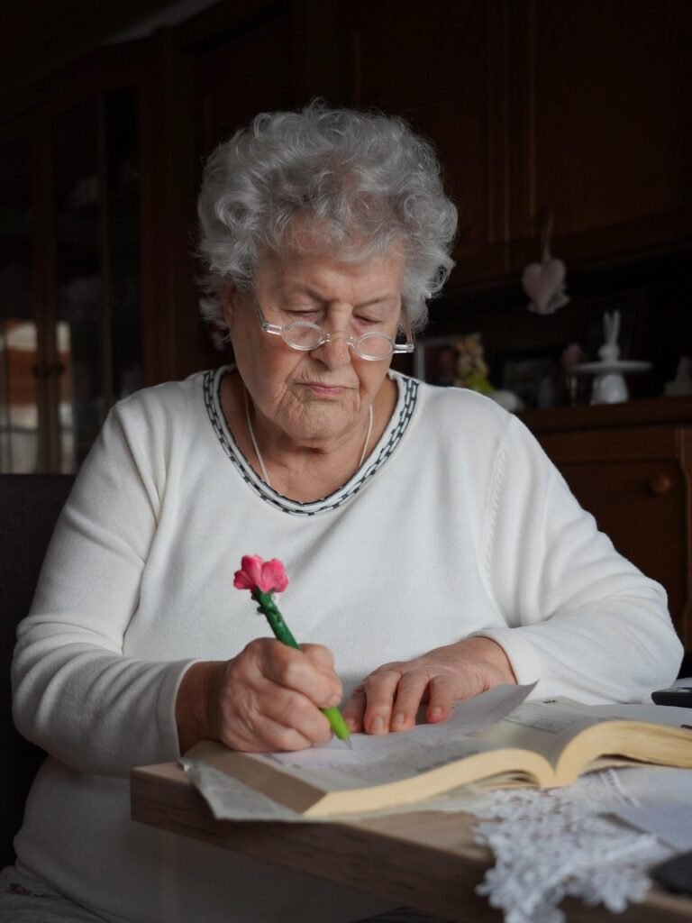 Frasi per i Nonni: Le Più Belle da Dedicare con il Cuore
